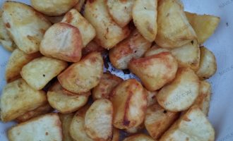 обжаренный картофель